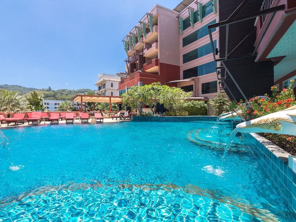 Blue Ocean Resort Patong Luaran gambar