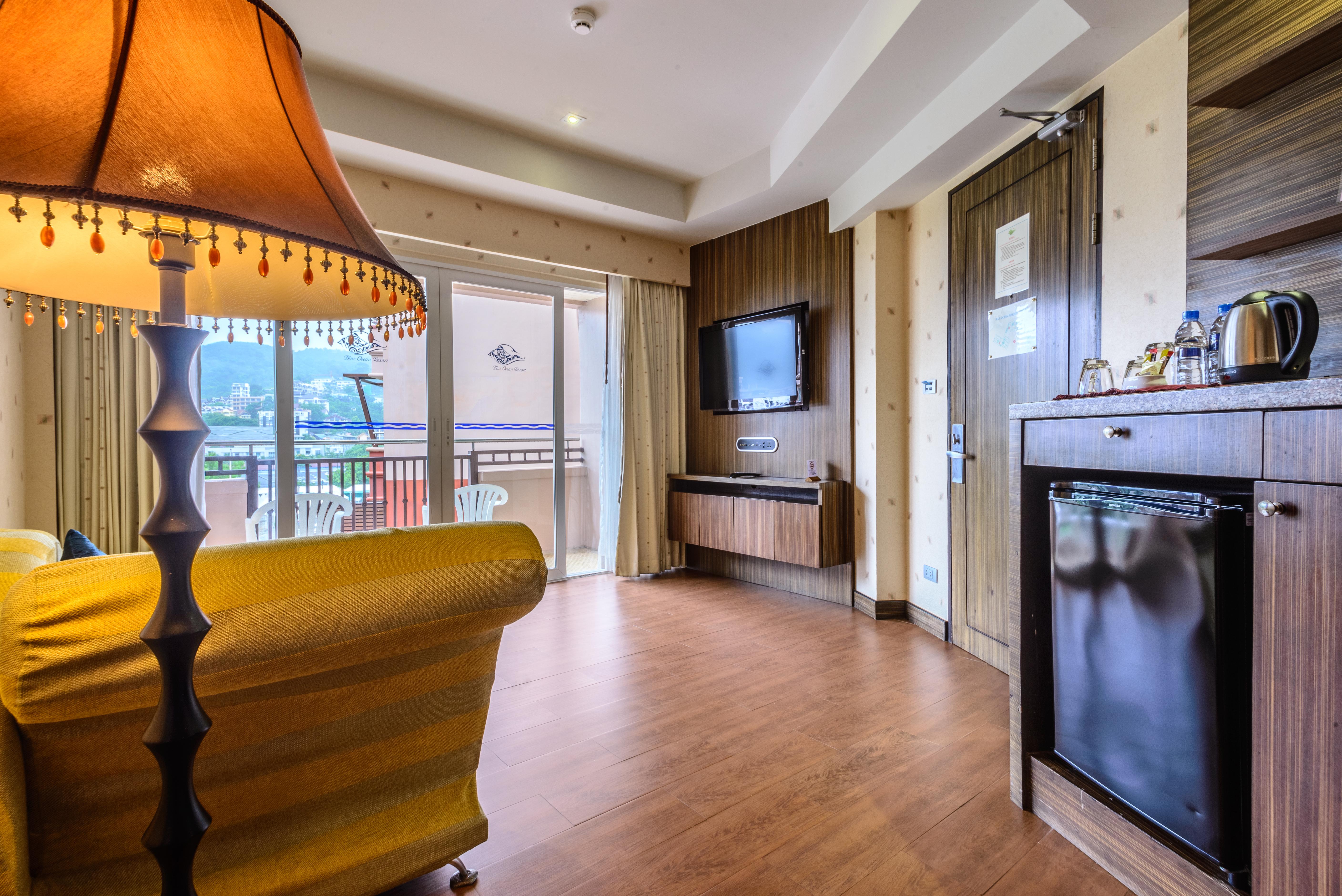 Blue Ocean Resort Patong Luaran gambar