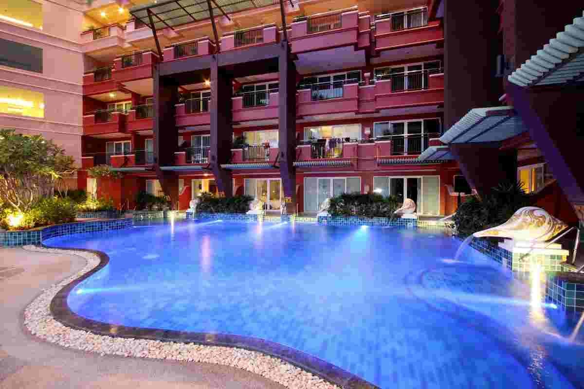 Blue Ocean Resort Patong Luaran gambar