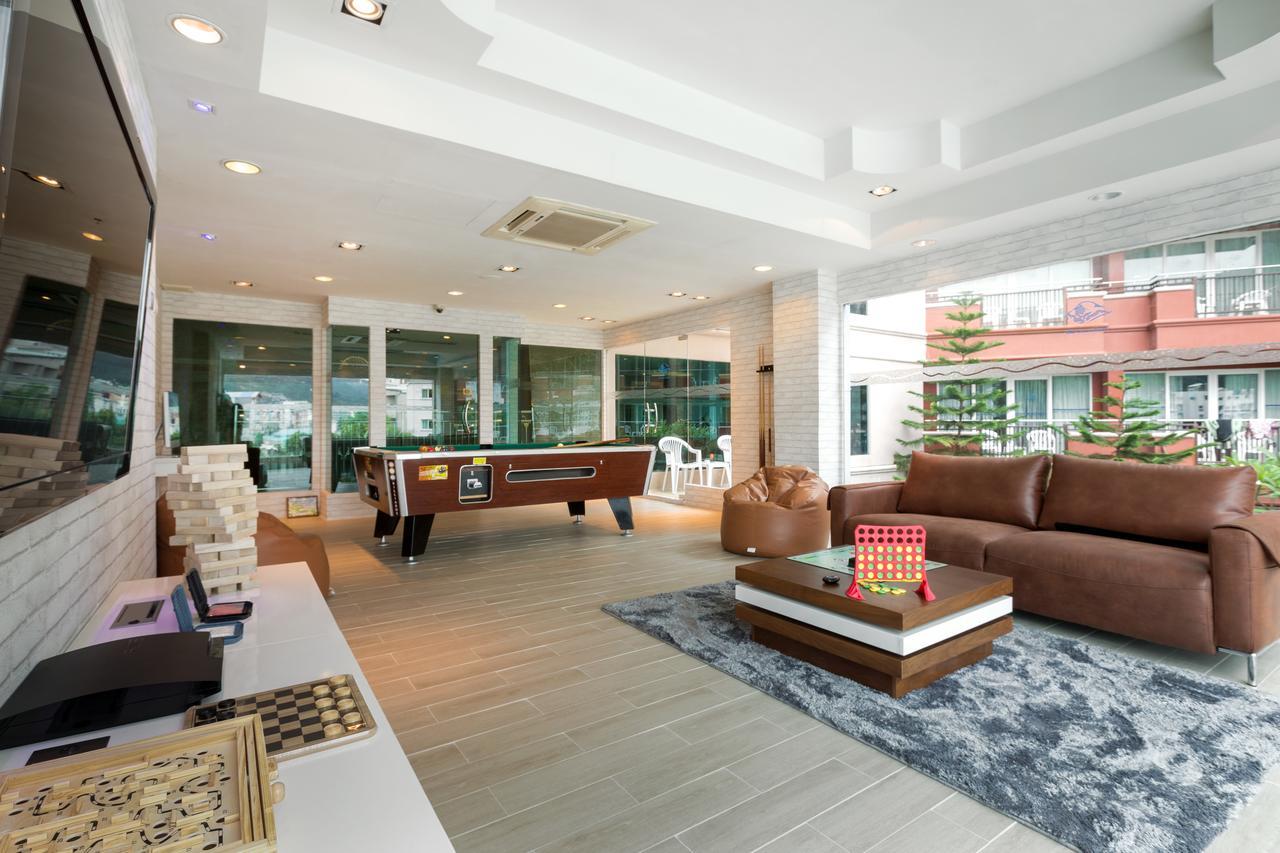 Blue Ocean Resort Patong Luaran gambar