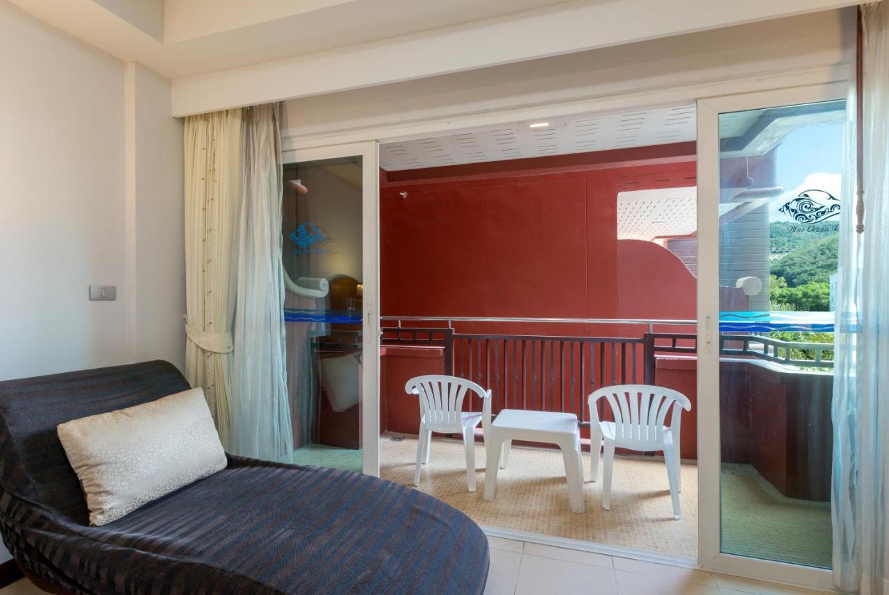 Blue Ocean Resort Patong Bilik gambar